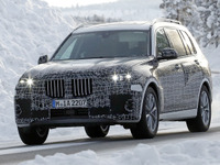 BMW X7 はメルセデス GLS しのぐサイズ&豪華仕様に…11月登場か 画像