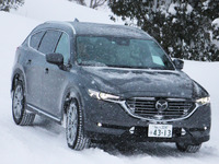 マツダ CX-8 の走りはホンモノか…雪上でテストドライブ！【VR試乗】 画像
