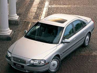 ボルボ2002年モデルを発表、輸入車初の快挙 画像