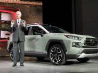 トヨタ RAV4 新型に冒険仕様「アドベンチャー」設定…ニューヨークモーターショー2018 画像