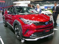 トヨタ C-HR はタイでも人気! 日本と違うラインナップ…バンコクモーターショー2018 画像