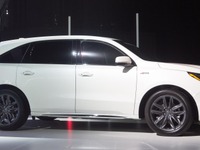 アキュラの主力SUV、MDX にスポーティ仕様「Aスペック」設定…ニューヨークモーターショー2018 画像