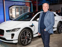 ジャガー・ランドローバー、ウェイモ向け自動運転EV発表…ニューヨークモーターショー2018 画像