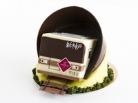 電車はチョコレート製…神戸のホテルが発売する北神急行の「電車ケーキ」　4月16日発売 画像