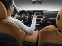 BMW X3 新型、中国仕様車にも最新コネクト…北京モーターショー2018で発表へ 画像