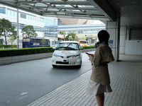 スマホで自動運転車を呼び出し、ZMPがお台場・有明で公道実験［動画］ 画像