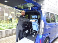 ホンダ N-BOX に「スロープ仕様」…“営業のカベ”超えるために操作手順半減 画像