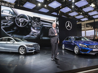 メルセデスベンツ Cクラス、ロングホイールベースに改良新型…北京モーターショー2018で発表へ 画像