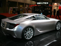 【東京モーターショー07】レクサス LF-A の排気音を聞く 画像