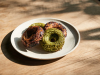 「ドーナツパスタ」VWのキッチンカーが全国10か所で販売　5月5日より期間限定 画像