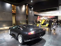【フランクフルトショー2001展示総括】「違う、キミじゃない」とランボルギーニ 画像