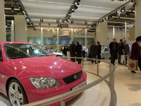 【フランクフルトショー2001展示総括】レクサスの違いがわかるか? 画像