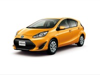 新車登録ランキング、アクア 6か月ぶりのトップも1万台に届かず 4月車名別 画像