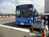 バス停で数cm単位の幅寄せ、ジェイテクトの自動化技術…ITSフォーラム2018福岡［動画］ 画像
