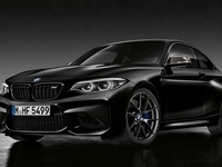 BMW M2クーペ、黒基調の限定車を発表 Mパフォーマンスパーツを多数採用 画像