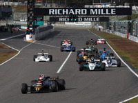 往年のF1マシンによる公式レース「マスターズヒストリック」、日本初開催へ 11月17-18日 画像