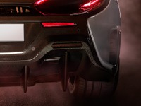 マクラーレン、新型車のティザーイメージ…570 に軽量高性能版「LT」か 画像