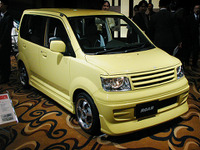 【三菱『eKワゴン』発表】月販1万台のデザイン「個性と無個性と」 画像