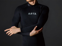 ARTA×アンダーアーマー、コラボトレーニングウェアを発売　オートバックス 画像