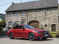 メルセデスAMG C43 、390hpにパワーアップ…改良新型を欧州発売 画像
