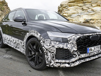 ド迫力の外観&パワー、アウディのスーパーSUV「RS Q8」発表は9月か 画像
