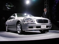 【新聞ウォッチ】日産・ルノー統合報道と自画自賛の『シーマ』全面広告の裏のウラ 画像