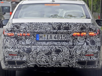 BMW 7シリーズ が変わる…前後デザインを大胆イメチェン! 画像