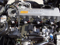 いすゞ、2001年版の環境報告書を発表---CNG車の好調が明らかに 画像