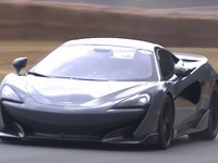 マクラーレン 600LT が初走行、ドーナツターンも…グッドウッド2018 画像