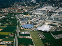 クルマ1台当たり収益力、1位のダイムラーはトヨタの2倍の稼ぐ［新聞ウォッチ］ 画像