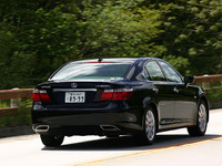 【インプレ'07】木下隆之 レクサス『LS600h』世界最大級のHVらしい頼もしさ 画像