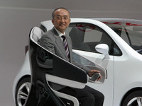 【東京モーターショー07】写真蔵…トヨタ i-REAL その2 画像