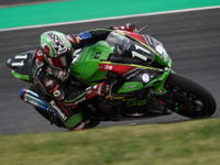 【鈴鹿8耐】トップ10予選もジョナサン・レイがトップタイム、No. 11 Kawasaki Team GREENがポール［動画］ 画像