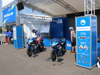 鈴鹿8耐 GPスクエア、スズキブースは GSX-R 推し! 画像