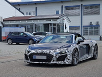 GTか改良モデルか、アウディ R8 謎のプロトタイプにスパイダーも登場 画像