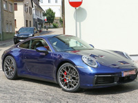 ポルシェ 911 新型の全貌ついに見えた、新デザイン・ディティールを激写 画像