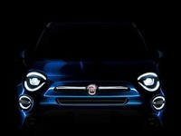 フィアット 500のSUV、『500X』に改良新型…ティザーイメージ 画像