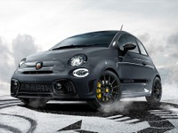 アバルト 595コンペティツィオーネ、高性能仕様の限定車発売へ 画像