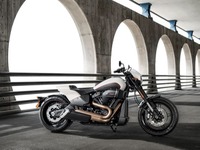 ハーレーダビッドソン、ソフテイルファミリーの FXDR114 などの2019年モデルを発表 画像
