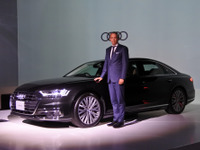 アウディ A8 新型…日本法人社長「より高い安心感と快適性を実現」 画像