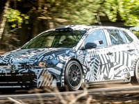 VW ポロGTI のラリーレーサー、10月実戦デビューへ…第一号車を引き渡し 画像