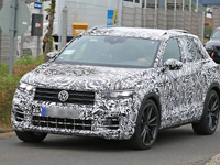 コンパクトSUVにも300馬力の「R」…VW T-Roc R、生産モデルをスクープ 画像