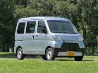 【ダイハツ ハイゼットカーゴ 新型試乗】営業回りや配送関係の方の苦労、少しわかりました…中村孝仁 画像