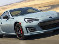スバル BRZ、パフォーマンスパッケージと最新STARLINKを設定　米2019年型 画像