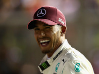 【F1 シンガポールGP】ハミルトンが「マジックのような」完ぺきな走りでポールポジションを獲得 画像