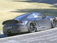 ポルシェ 911GT3 新型、ターボではなく自然吸気か…ニュルで全開走行! 画像