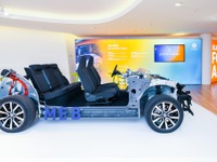 VW、次世代EVプラットフォーム「MEB」発表…2019年からI.D.ファミリーに採用 画像