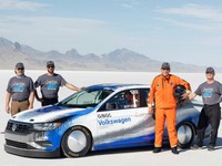 VW ジェッタ、338.15km/hの最高速記録達成…ボンネビルのリベンジ果たす 画像