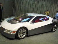 【東京ショー2001出品車】インテリアも2つの価値の融合を目指したホンダ『DUALNOTE』 画像