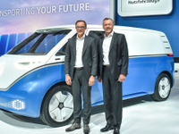 VWの次世代EV『I.D.』に商用車、航続550km以上…ハノーバーモーターショー2018 画像